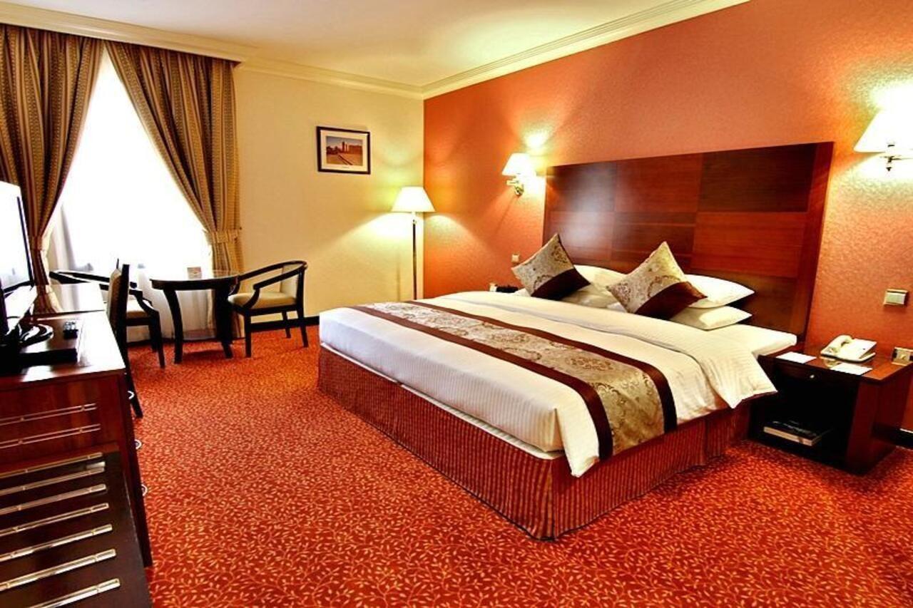 Majan Continental Hotel Muskat Eksteriør bilde