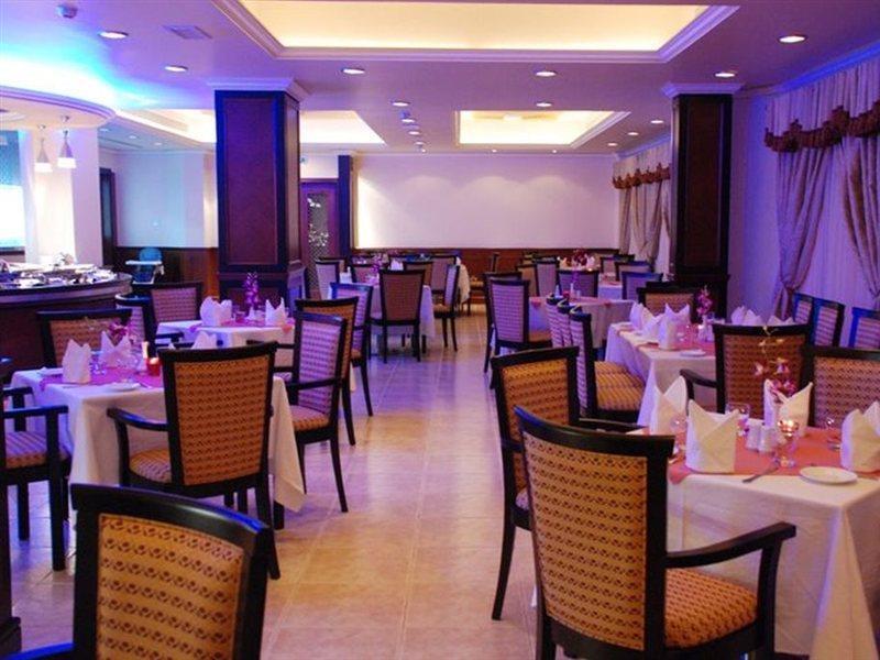 Majan Continental Hotel Muskat Eksteriør bilde